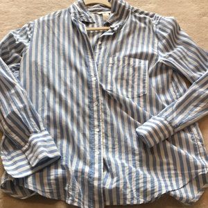 HM striped button down